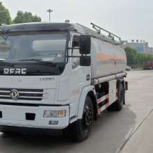 湖北專(zhuān)用汽車(chē)制造廠——專(zhuān)業(yè)生產(chǎn)各類(lèi)專(zhuān)用車(chē)輛與油罐車(chē)